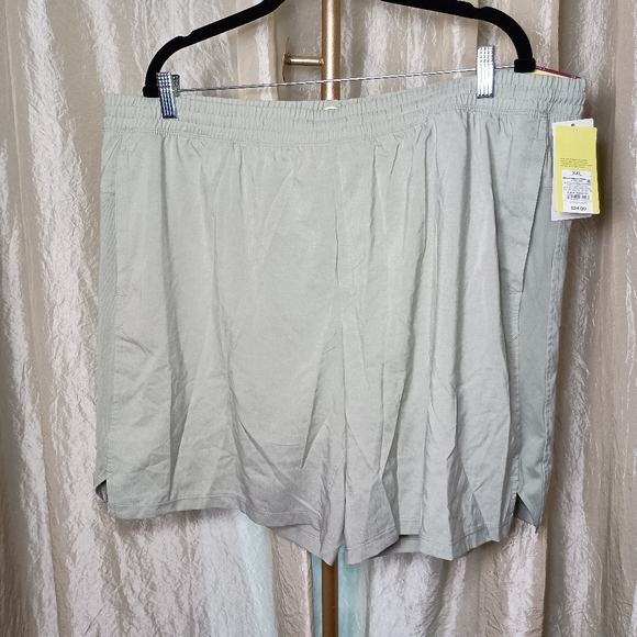 all In Motion Men's Lined 9" Run Shorts XXL - Picture 2 of 12